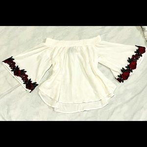 Rose Embroided Off the shoulder Top
